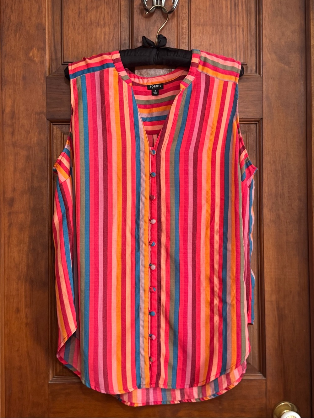 TORRID SLEEVELESS BLOUSE SIZE 2X